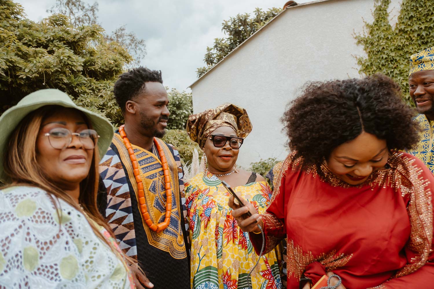 reportage photo mariage lifestyle cérémonie laïque — Domaine de la Moinardière à Le Bernard Vendée