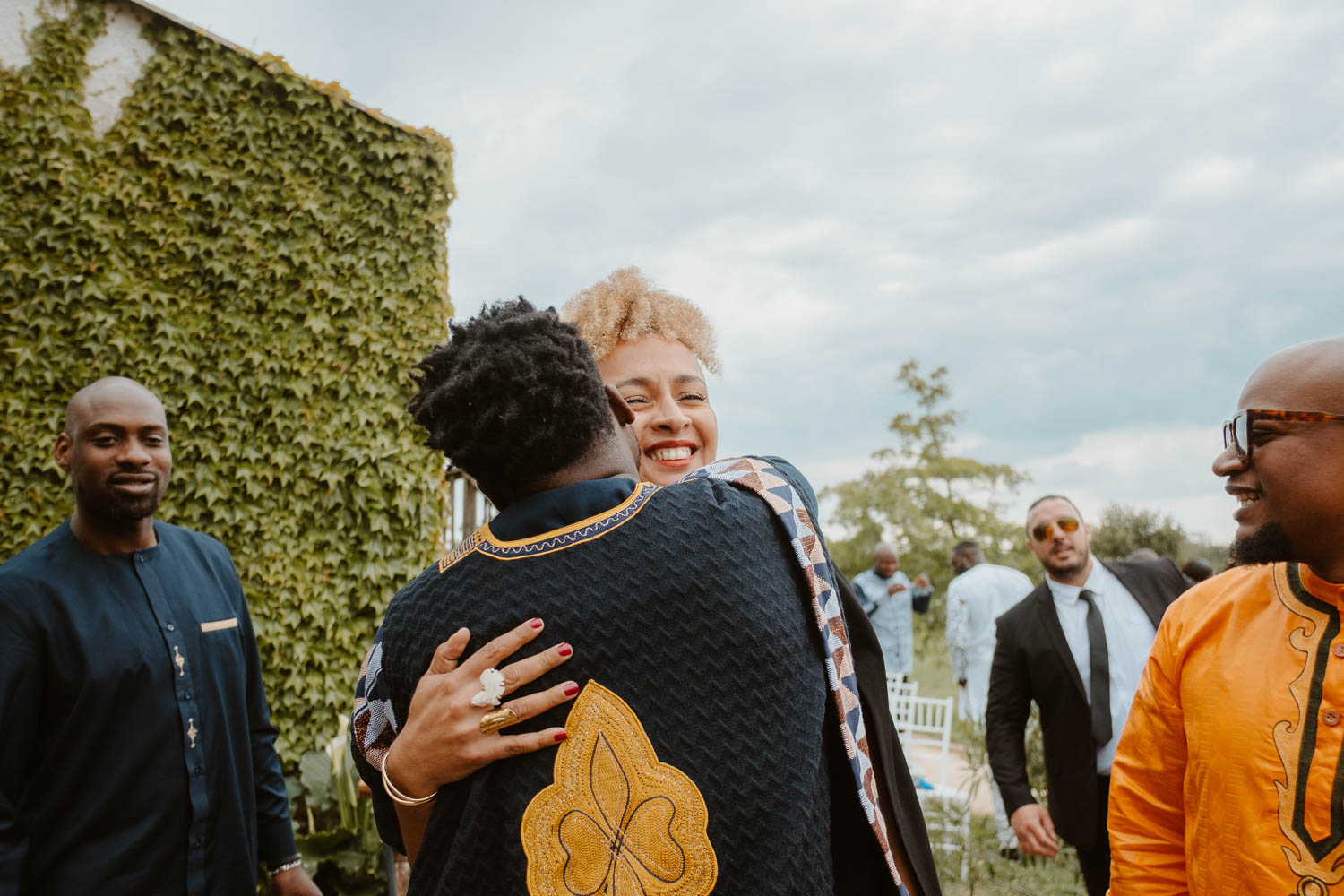 reportage photo mariage lifestyle cérémonie laïque — Domaine de la Moinardière à Le Bernard Vendée