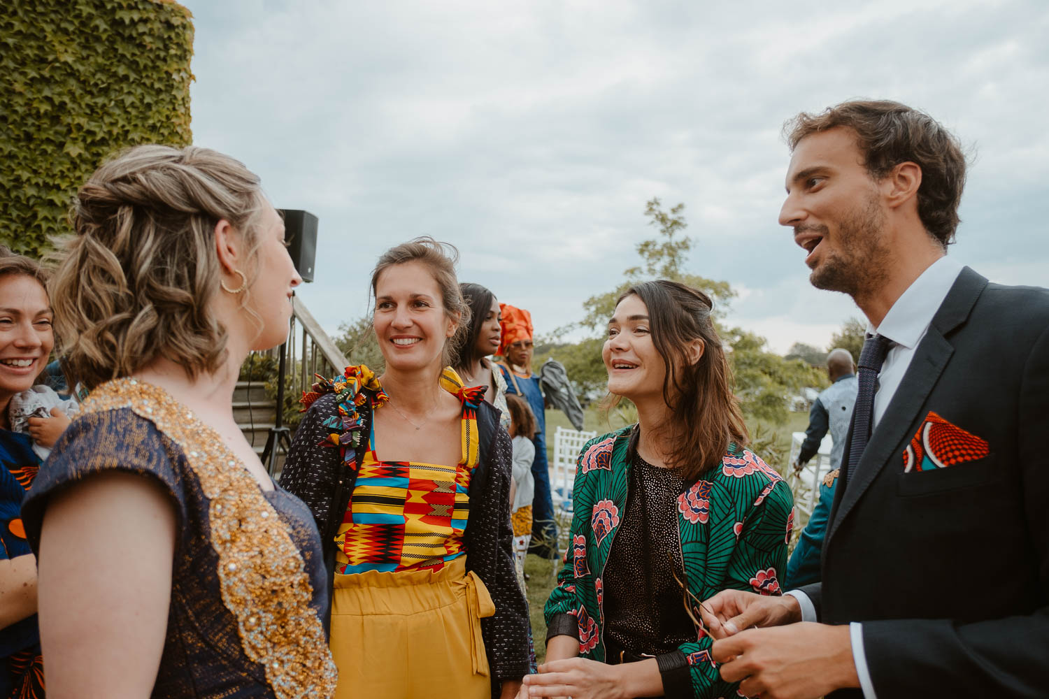 reportage photo mariage lifestyle cérémonie laïque — Domaine de la Moinardière à Le Bernard Vendée