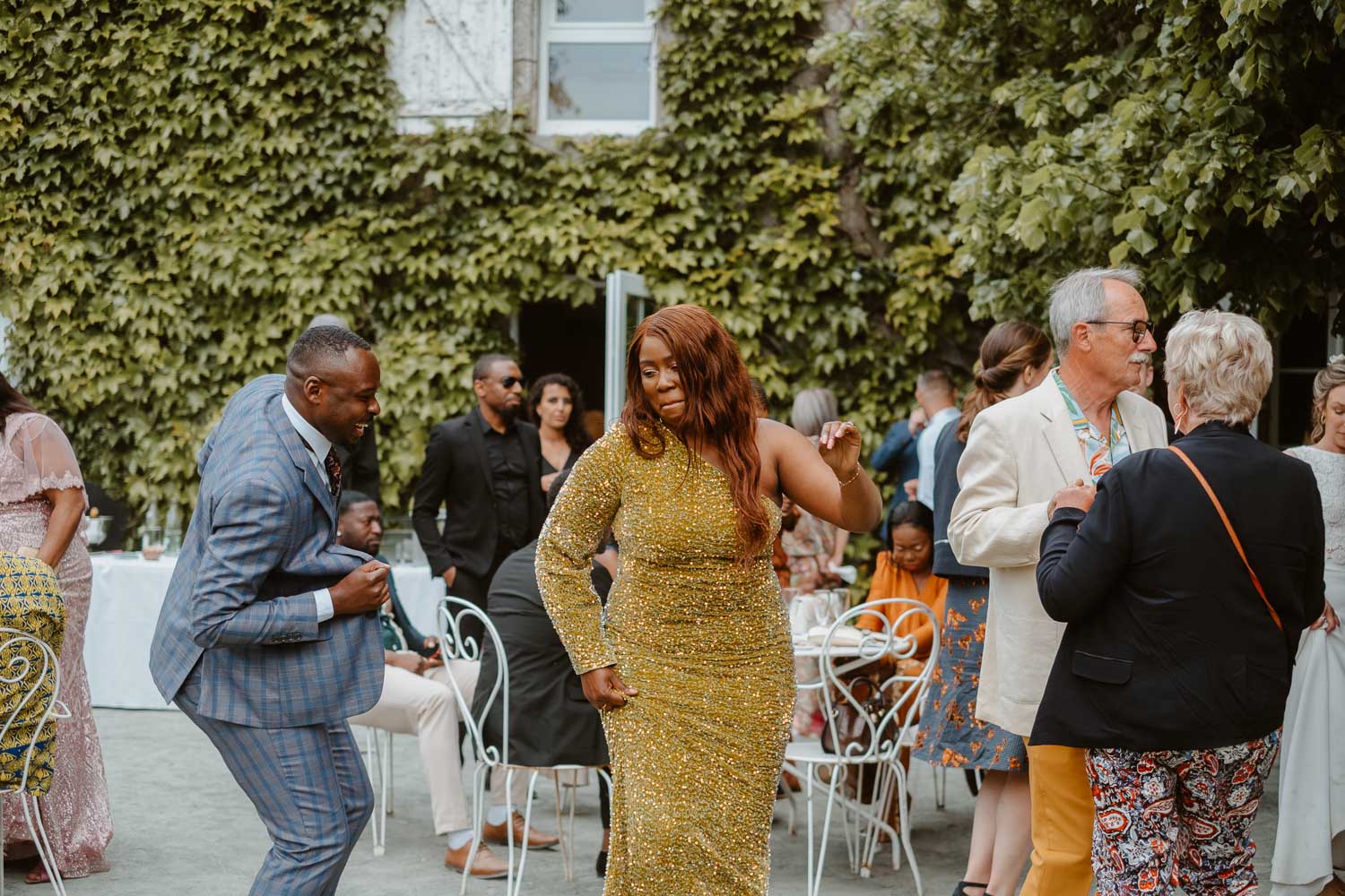 reportage photo lifestyle instants de vie cocktail mariage— Domaine de la Moinardière à Le Bernard Vendée