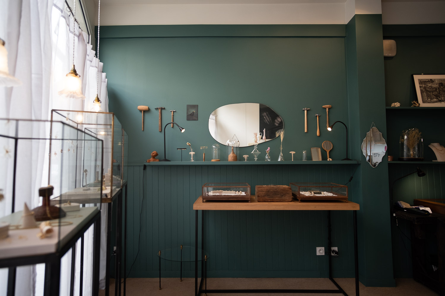 Séance photo portrait artisan créateur boutique atelier Helene Turbé Joaillère Bijoux à Nantes