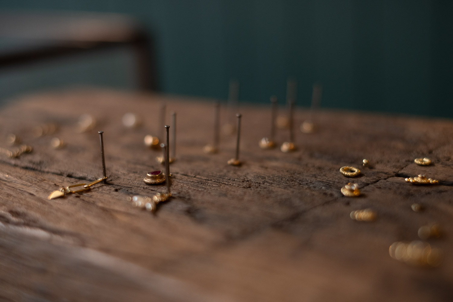 Séance photo portrait artisan créateur boutique atelier Helene Turbé Joaillère Bijoux à Nantes