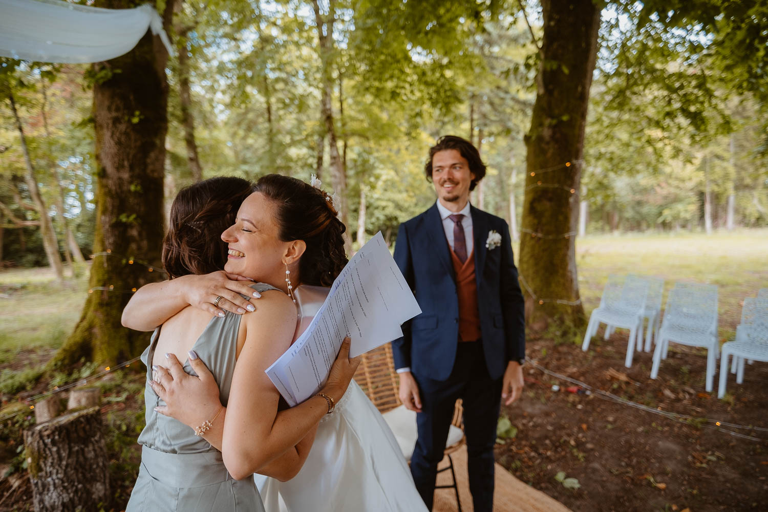 reportage photo mariage lifestyle cérémonie laïque — Château de la Forêt au Cellier