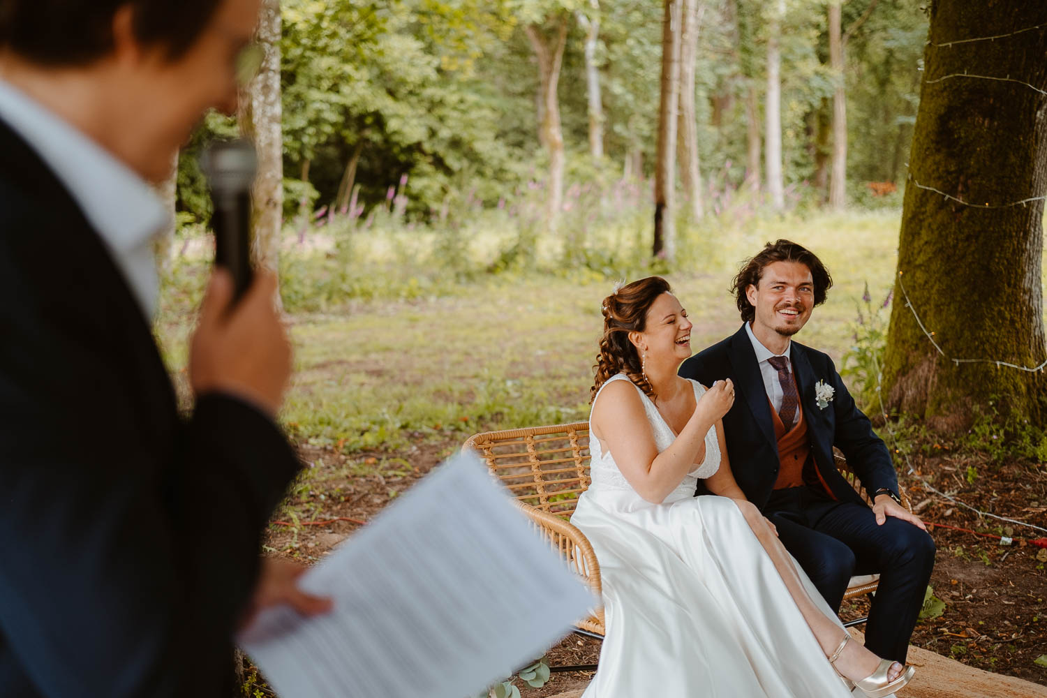 reportage photo mariage lifestyle cérémonie laïque — Château de la Forêt au Cellier