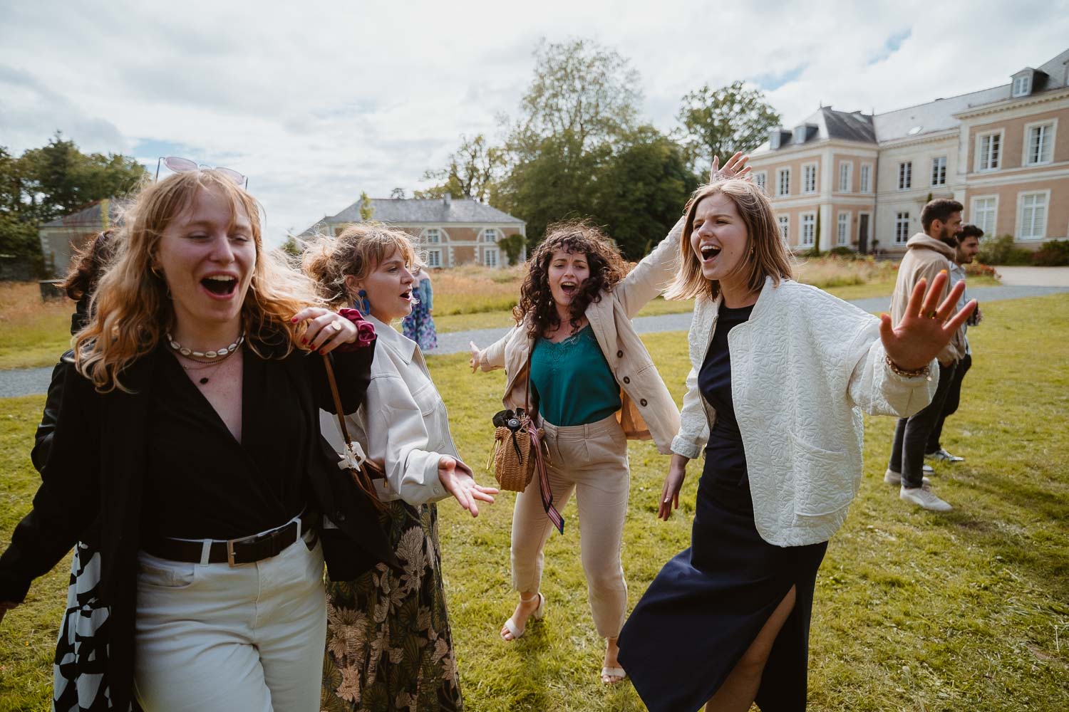 groupe musique rock & potes cocktail mariage — Château de la Forêt au Cellier