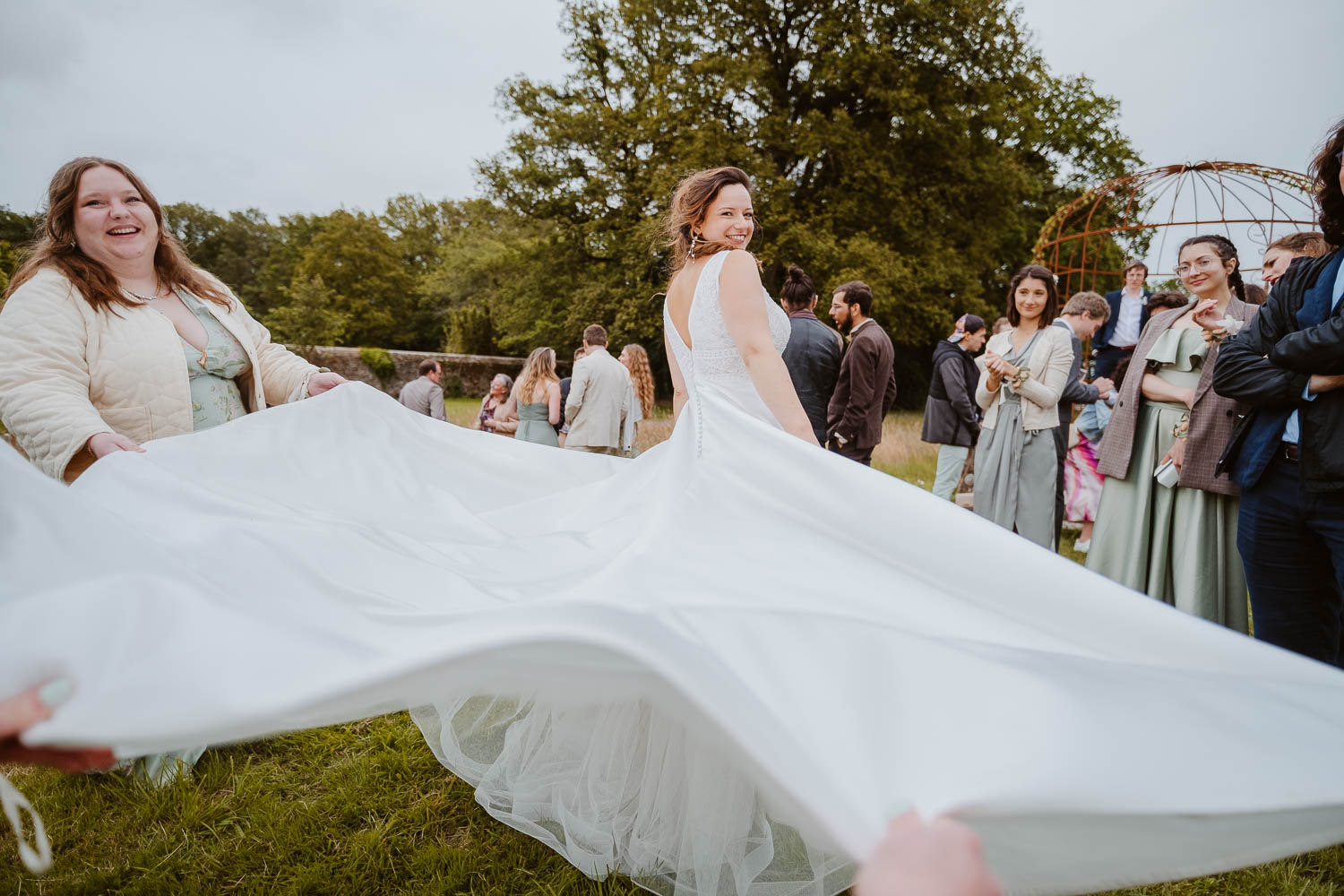 reportage photo lifestyle instants de vie cocktail mariage— Château de la Forêt au Cellier