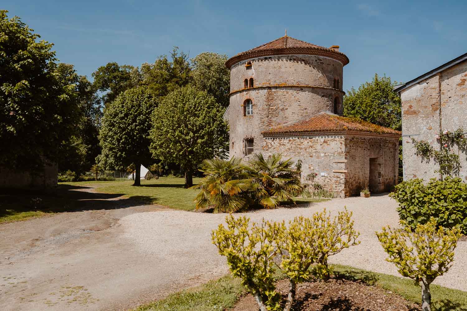 photographe mariage — reportage Château du Coing à Saint Fiacre sur Maine