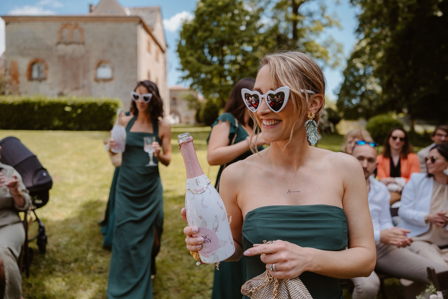 reportage photo mariage lifestyle cérémonie laïque — Château du Coing à Saint Fiacre sur Maine