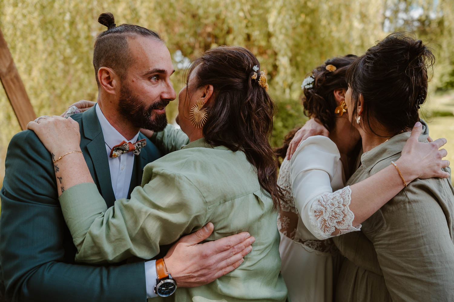 reportage photo mariage lifestyle cérémonie laïque — Château du Coing à Saint Fiacre sur Maine