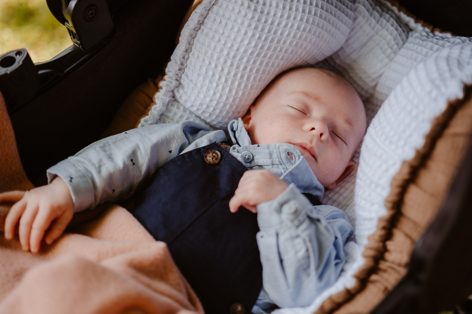reportage photo lifestyle instants de vie cocktail mariage— Château du Coing à Saint Fiacre sur Maine