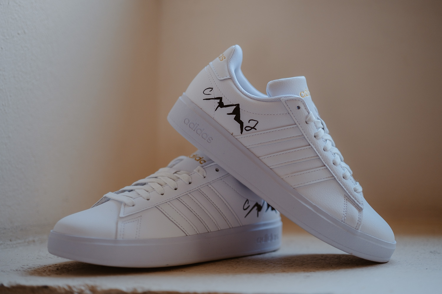 décoration salle tables mariage— Château du Coing à Saint Fiacre sur Maine