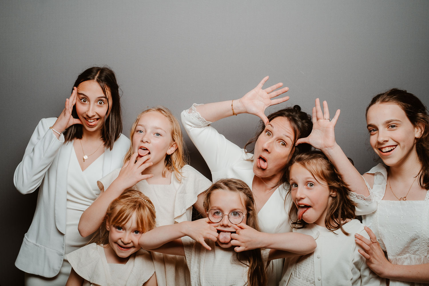 studio photo fun photomaton soirée mariage — Château du Coing à Saint Fiacre sur Maine