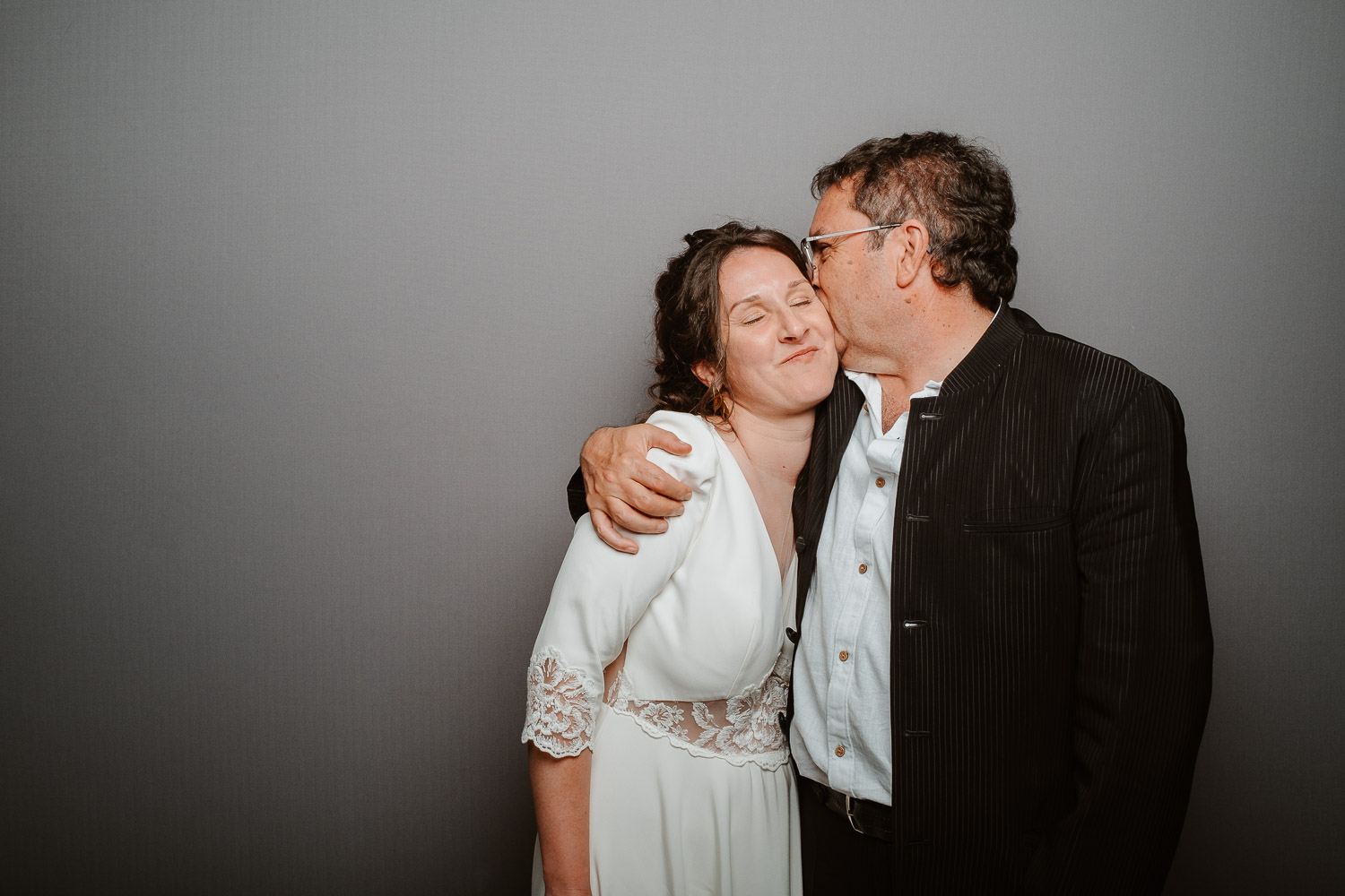 studio photo fun photomaton soirée mariage — Château du Coing à Saint Fiacre sur Maine