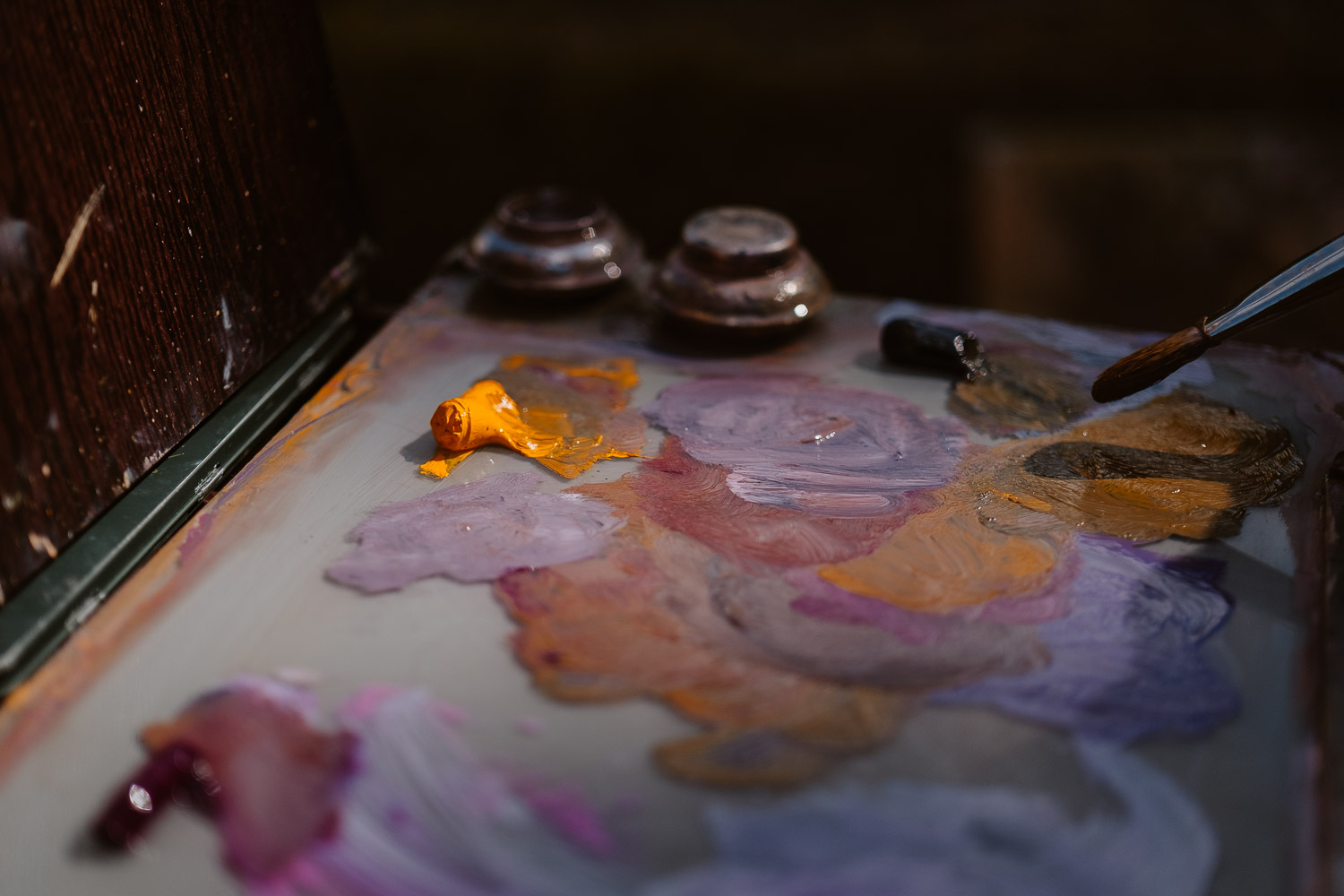 Séance photo reportage portrait artiste peintre achitecture Sami Toualit à Savennières (49)