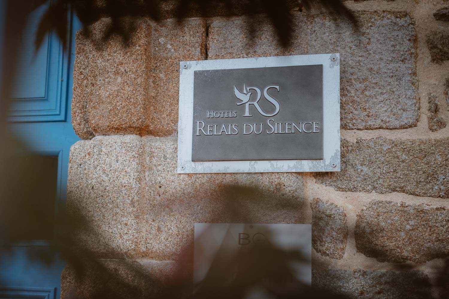 reportage photo lifestyle mariage automne — Château du Bois Guy à Parigné