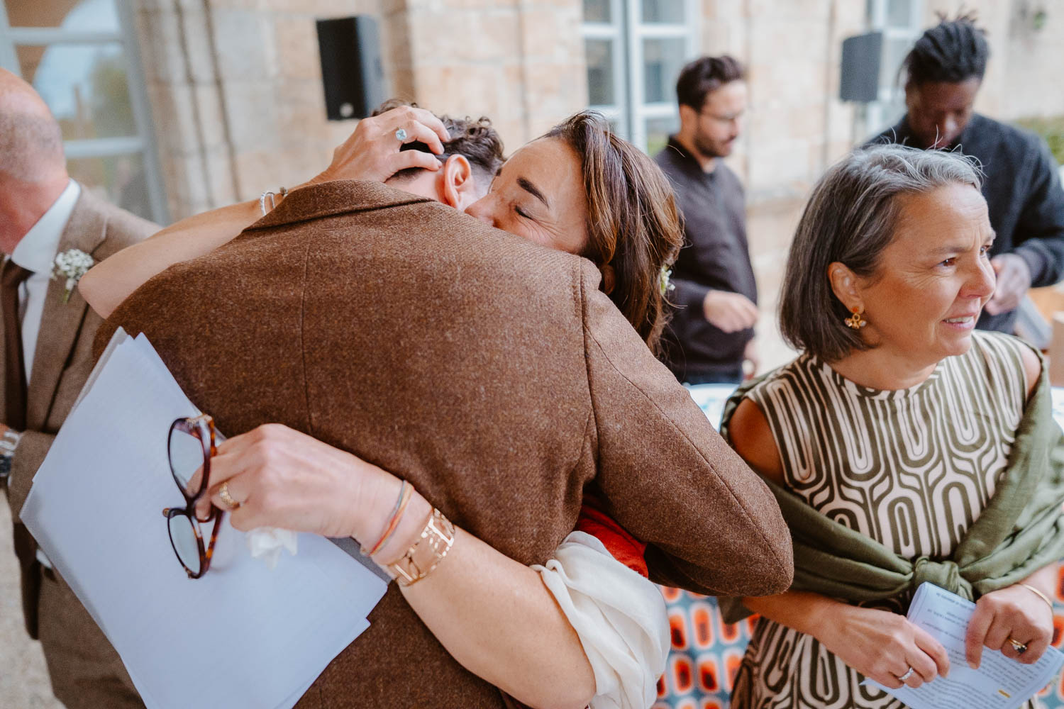 reportage photo lifestyle instants de vie cocktail mariage— Château du Bois Guy à Parigné