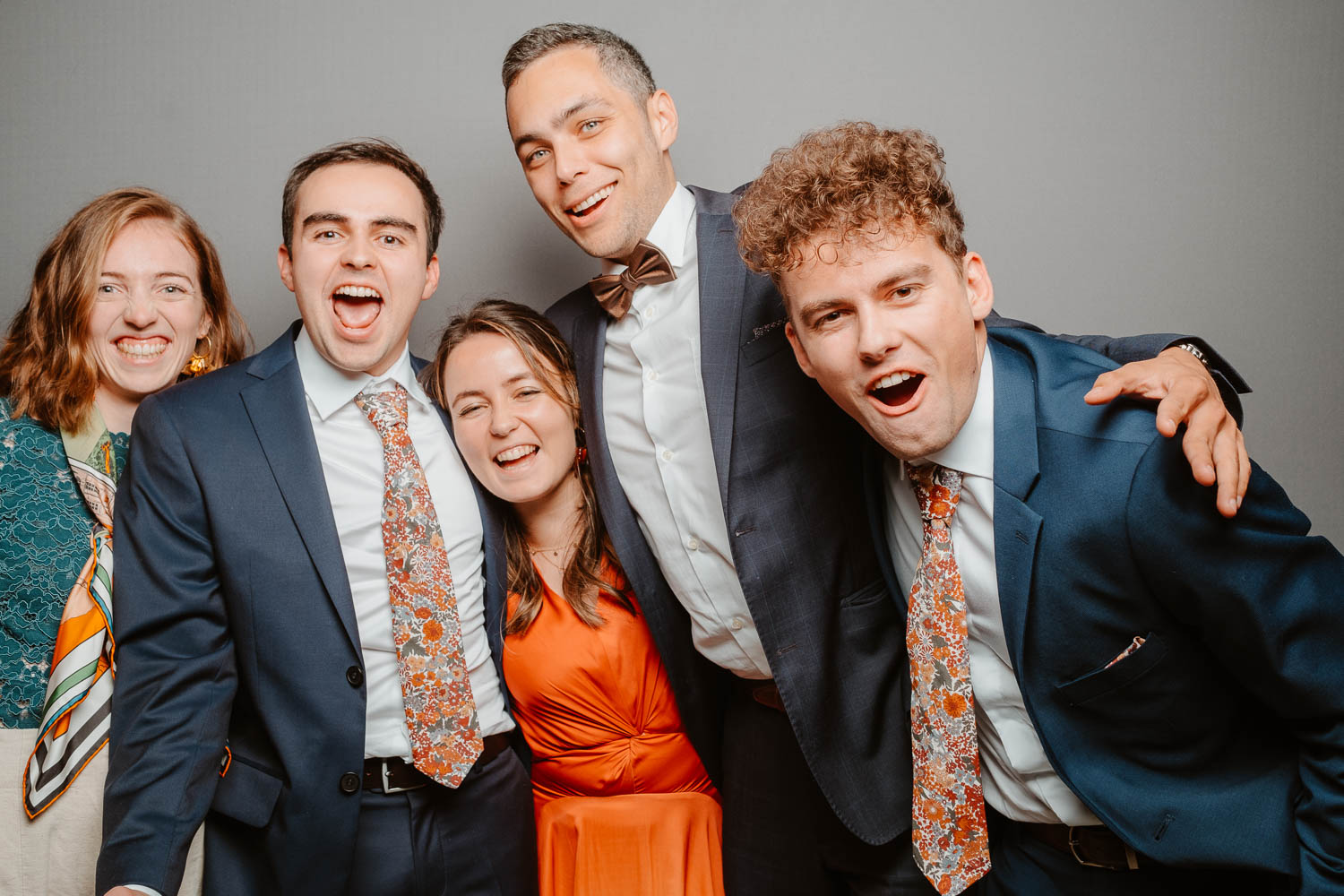 studio photo fun photomaton soirée mariage — Château du Bois Guy à Parigné