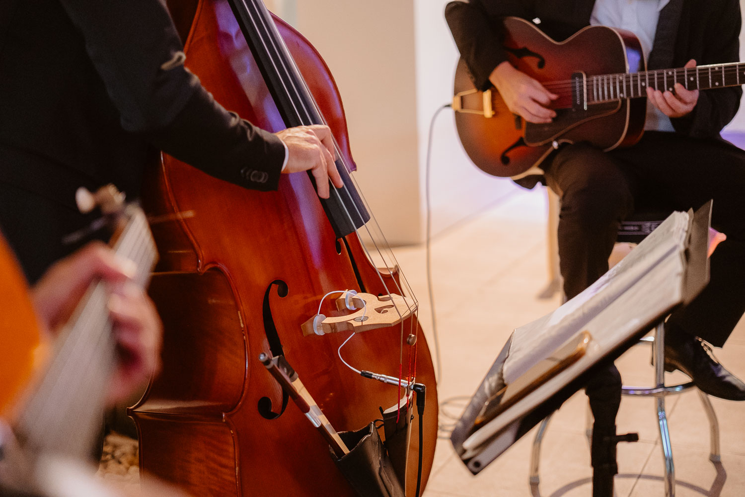 groupe trio jazz cocktail mariage — Château de la Rairie à Pont Saint Martin